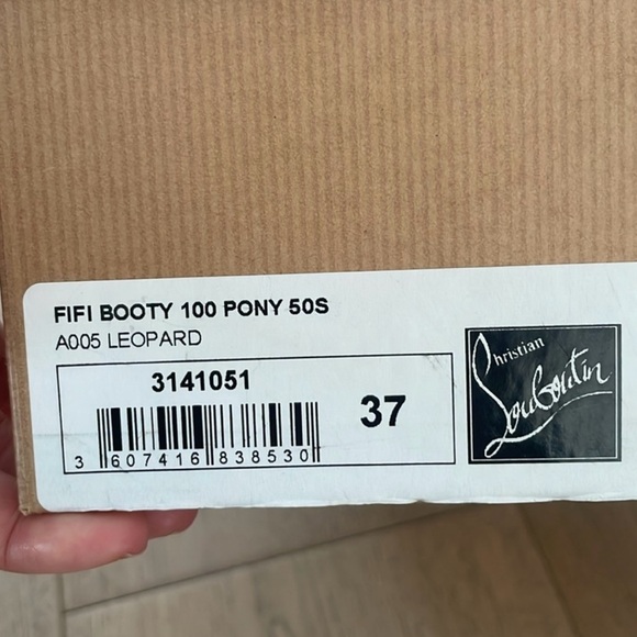 Fifi Botta 100 leopard print booties (Christian Louboutin) - Picture 9 of 10